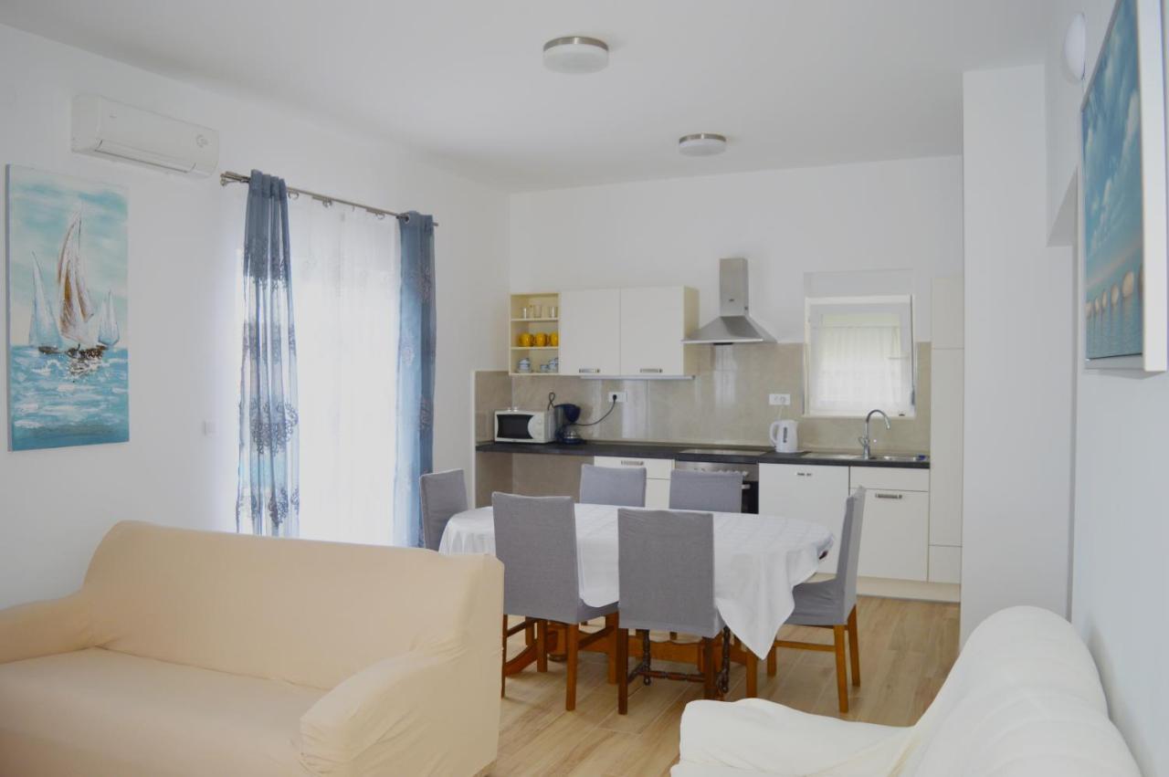 Apartments Vinka โปดสตรานา ภายนอก รูปภาพ