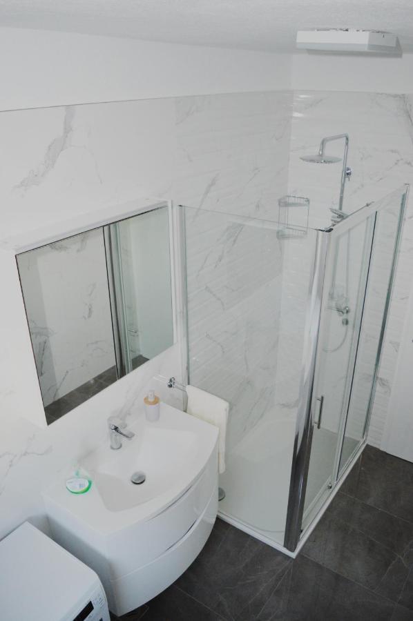 Apartments Vinka โปดสตรานา ภายนอก รูปภาพ