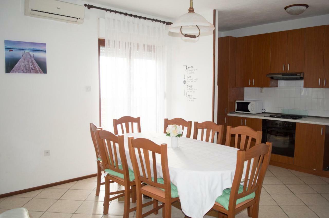 Apartments Vinka โปดสตรานา ภายนอก รูปภาพ